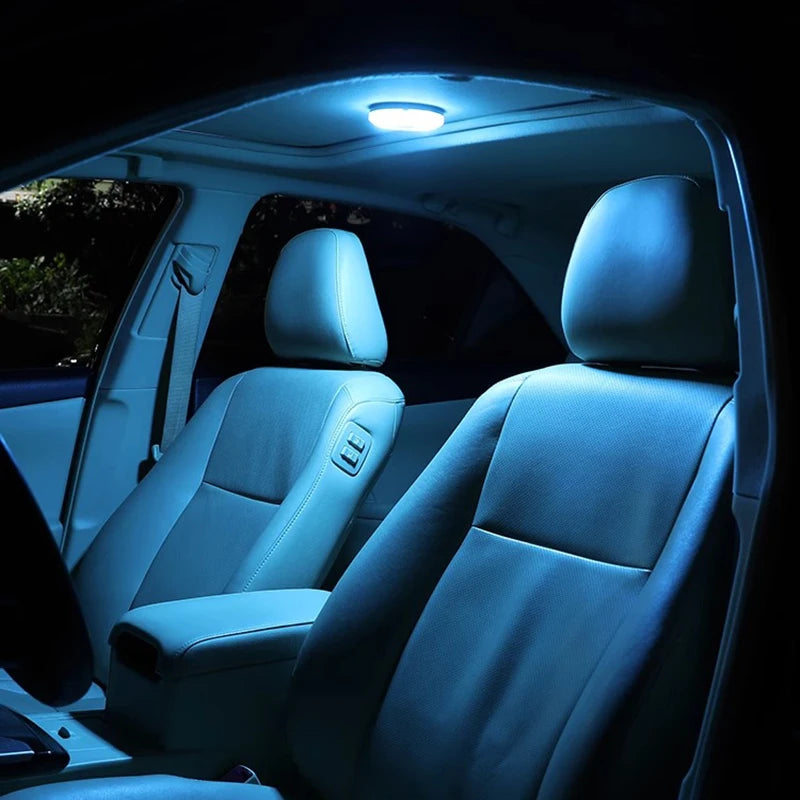 Lumière de dôme intérieur voiture